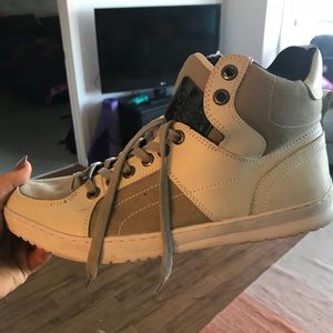 Men’s guess high tops